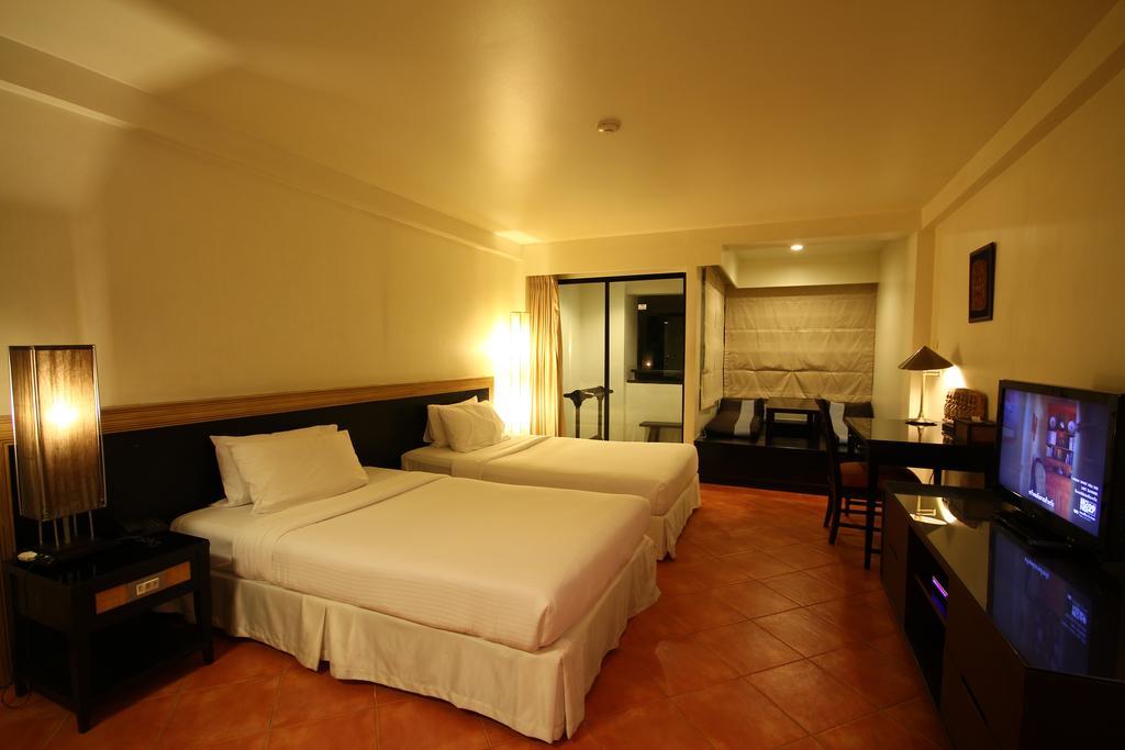 Avantika Boutique Hotel Patong Екстер'єр фото